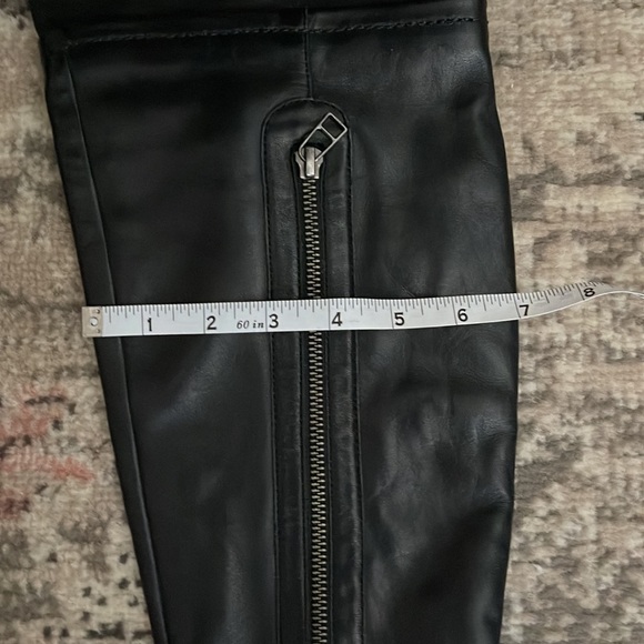 Steve Madden Boots - Picture 5 of 5